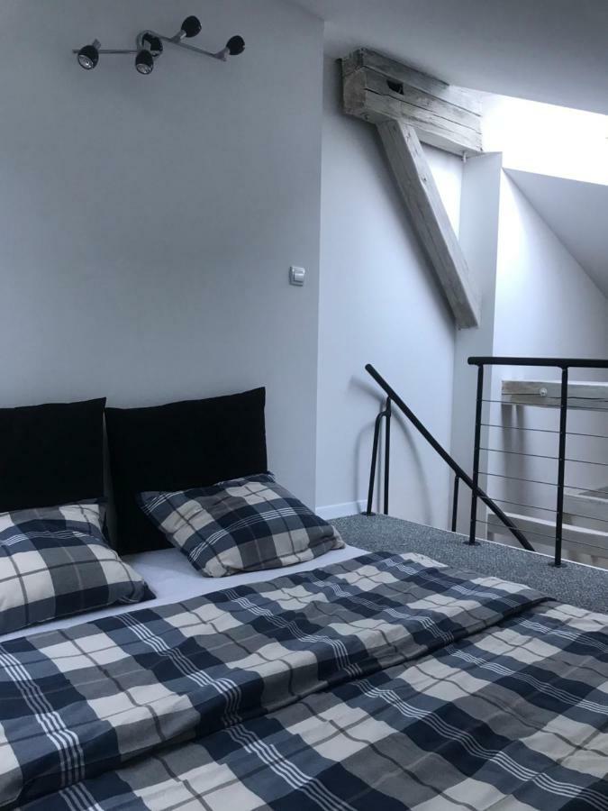 Klimatyczny Apartament Przy Bochenskim Rynku. Bochnia Kültér fotó